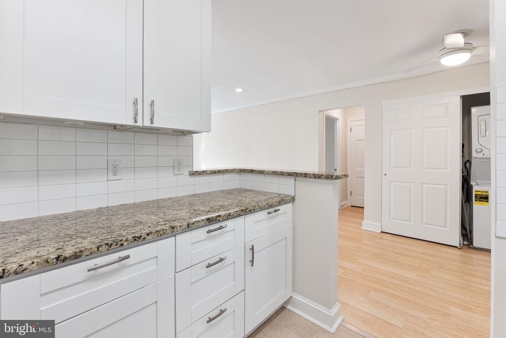 1732 W Abingdon Drive - Photo 9