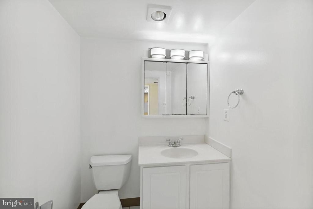 6301 Stevenson Avenue - Photo 11