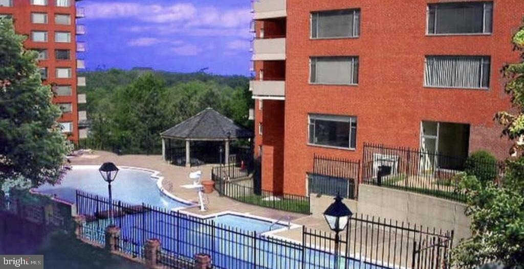 1121 Arlington Boulevard - Photo 1