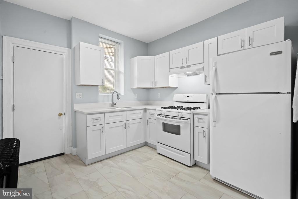 4922 N 7th Street - Photo 5