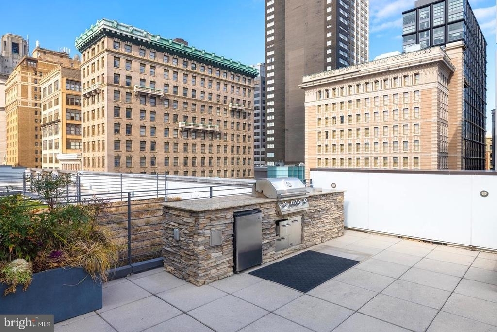 1125 Sansom Street - Photo 39