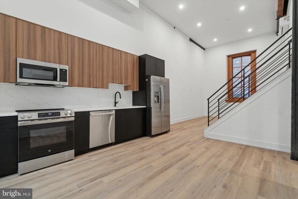 808 N 3rd Street - Photo 0
