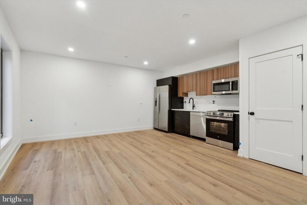 808 N 3rd Street - Photo 1