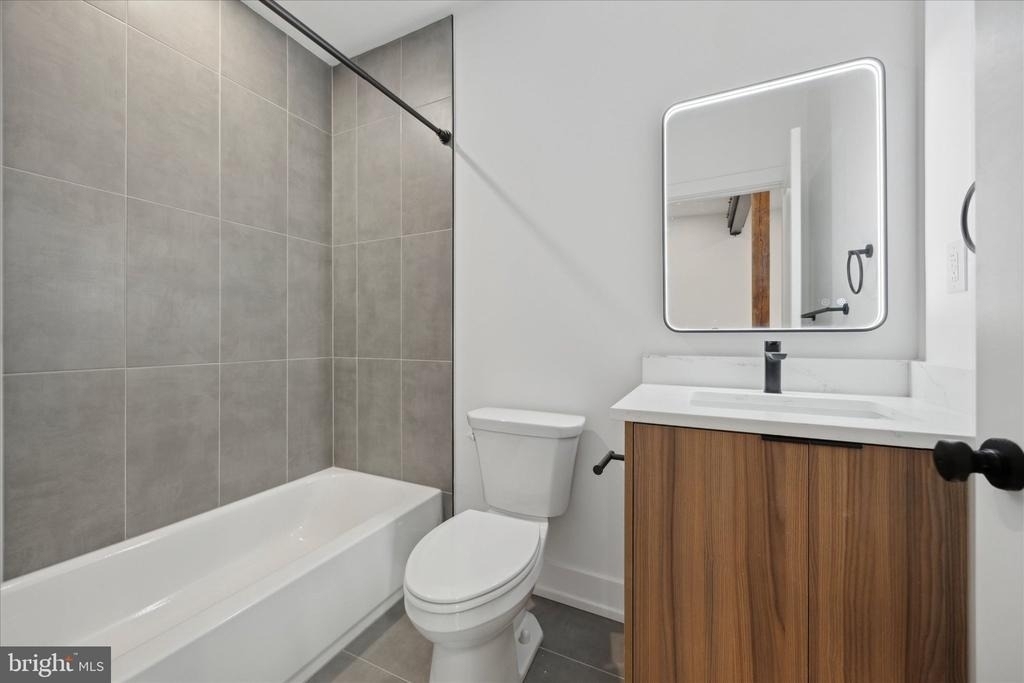 808 N 3rd Street - Photo 3