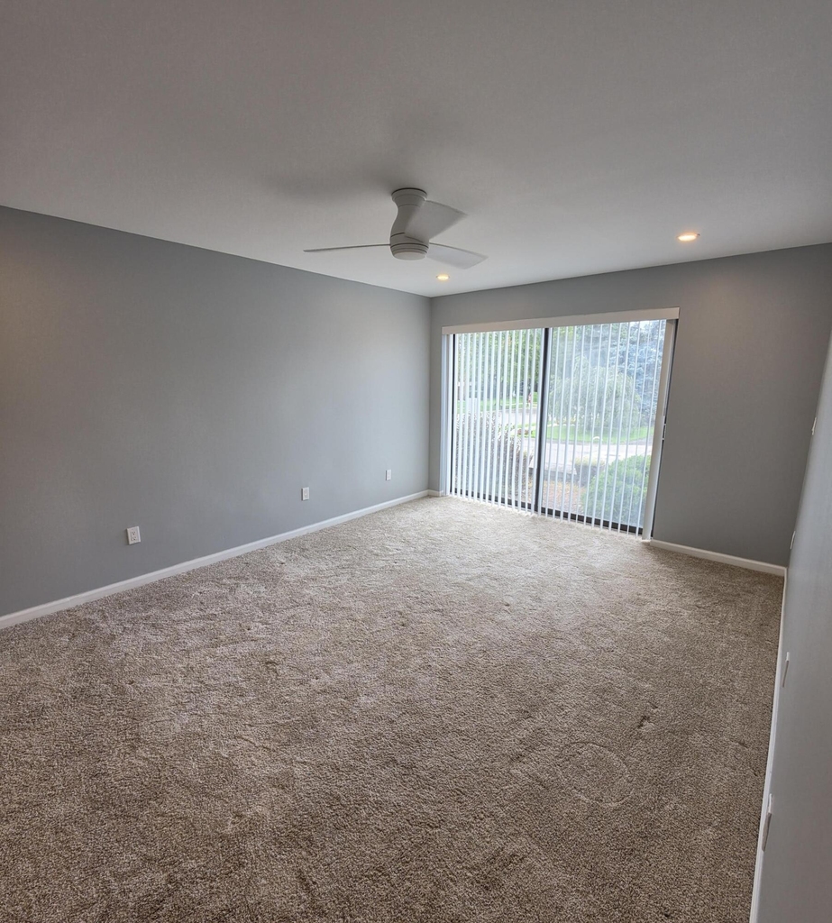 18233 University Park Drive - Photo 5