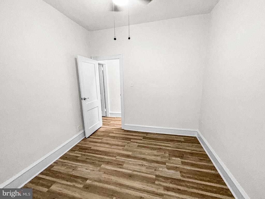 4832 N Camac Street - Photo 10