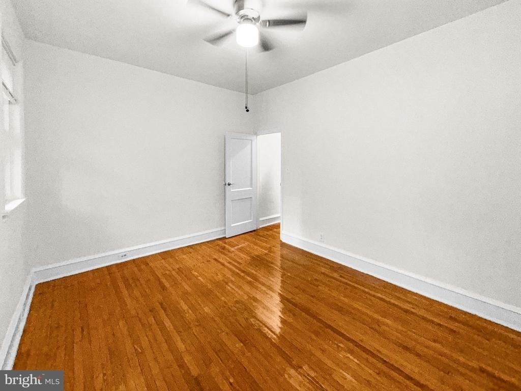 4832 N Camac Street - Photo 9