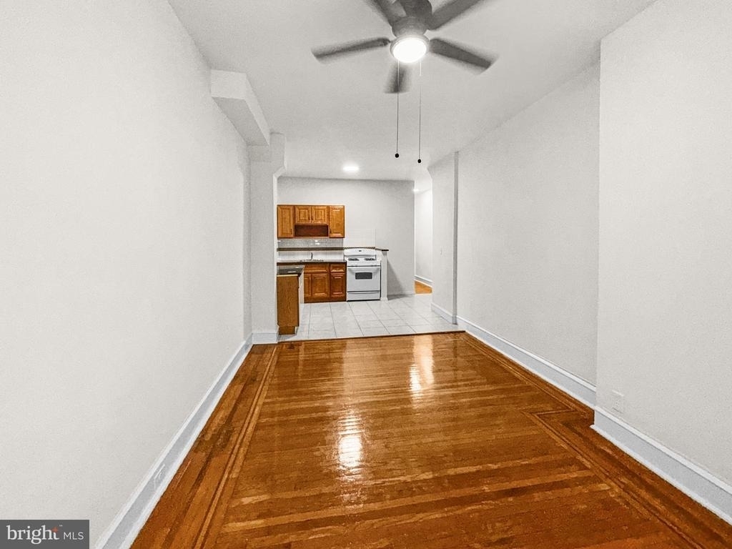 4832 N Camac Street - Photo 3