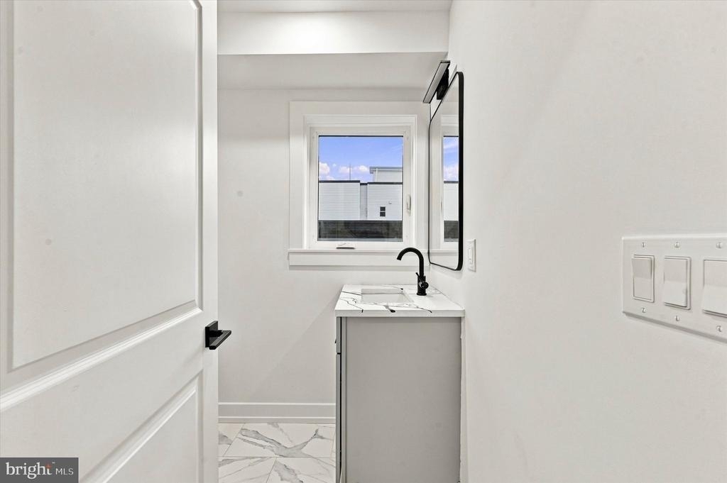 1514 S 22nd Street - Photo 7