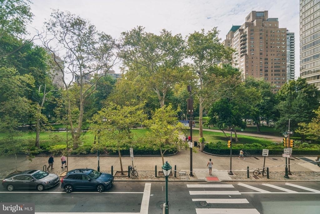 135 S 19th Street - Photo 19