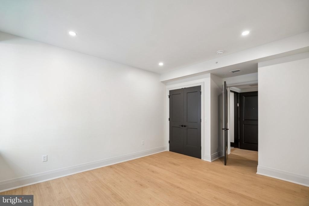135 S 19th Street - Photo 12