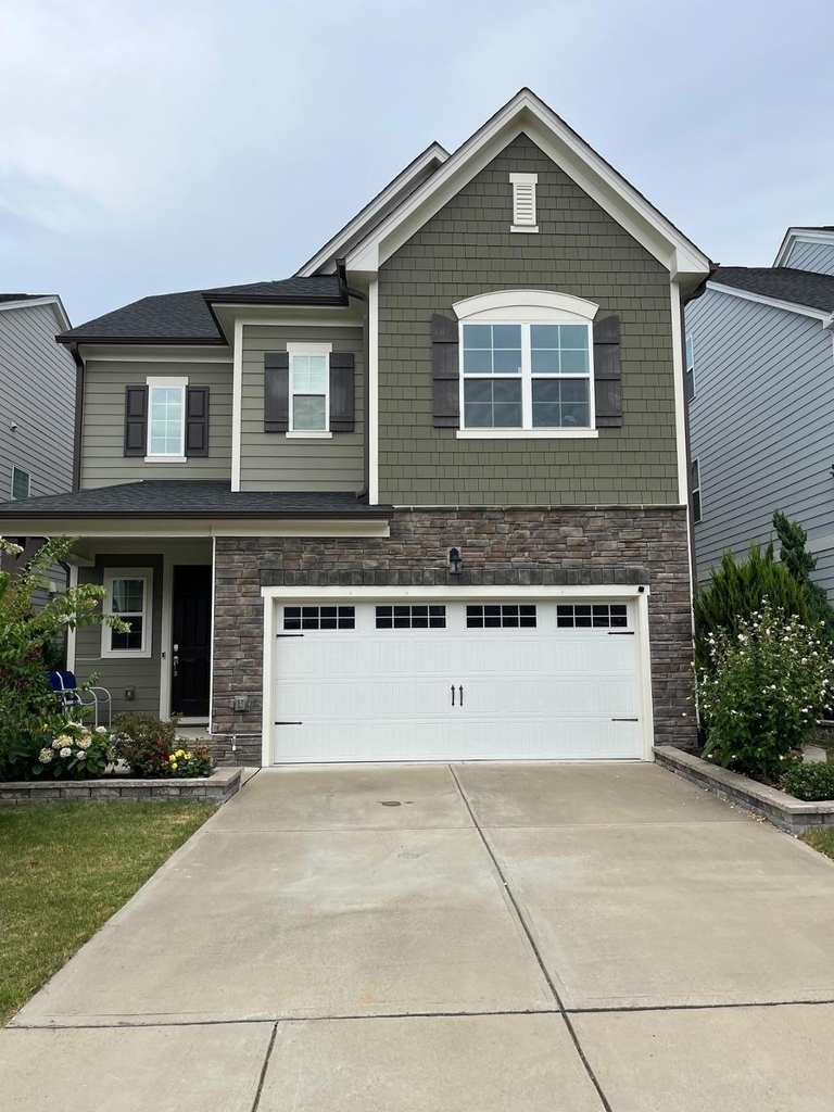 220 Baywind Drive - Photo 0