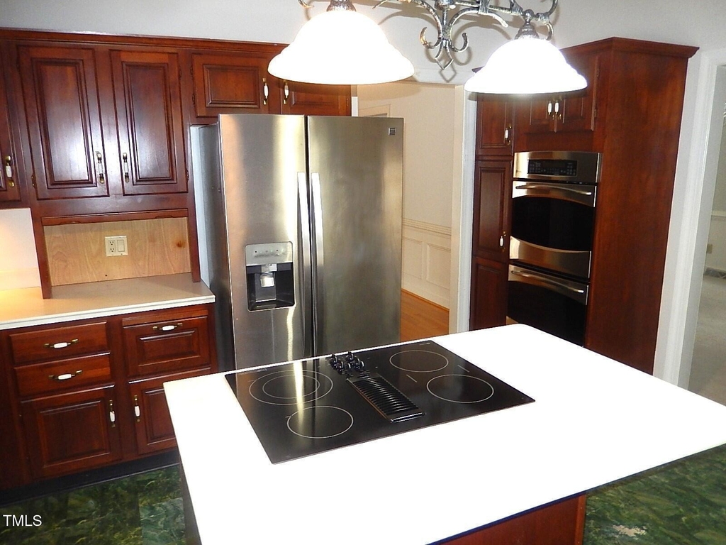 12621 Capital Boulevard - Photo 8