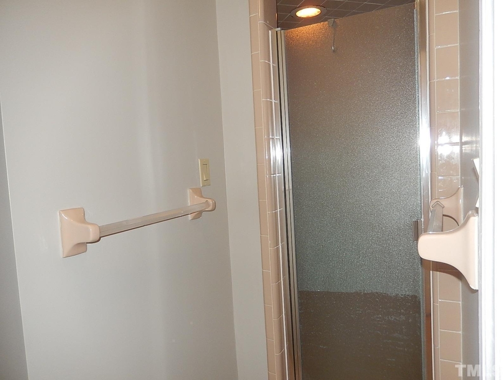 12621 Capital Boulevard - Photo 17