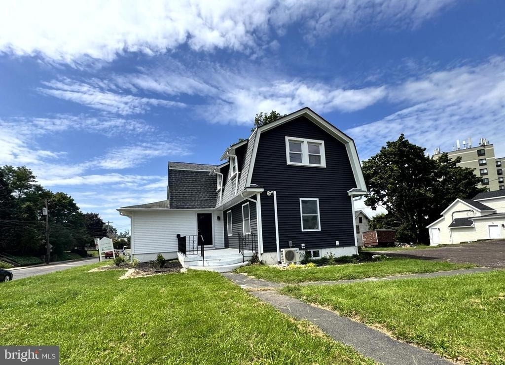 77 Byberry Road - Photo 5