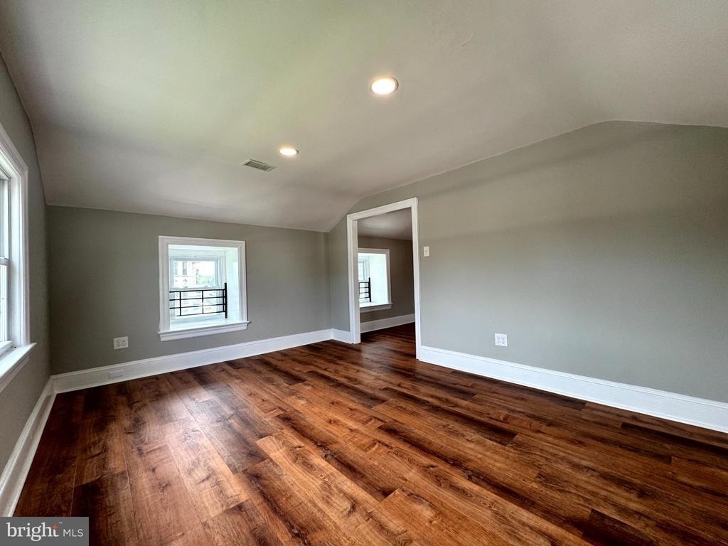 77 Byberry Road - Photo 27