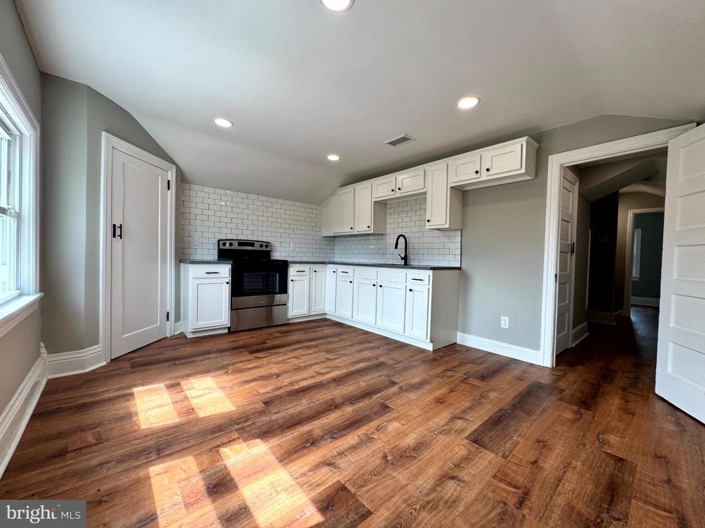 77 Byberry Road - Photo 30