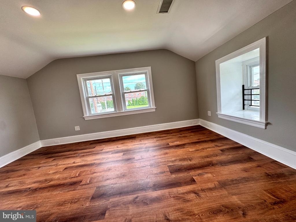 77 Byberry Road - Photo 26