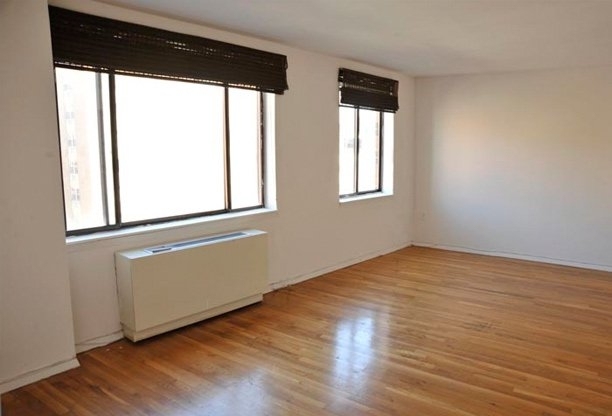 Copy of 284 Mott Street, Unit 5n - Photo 5