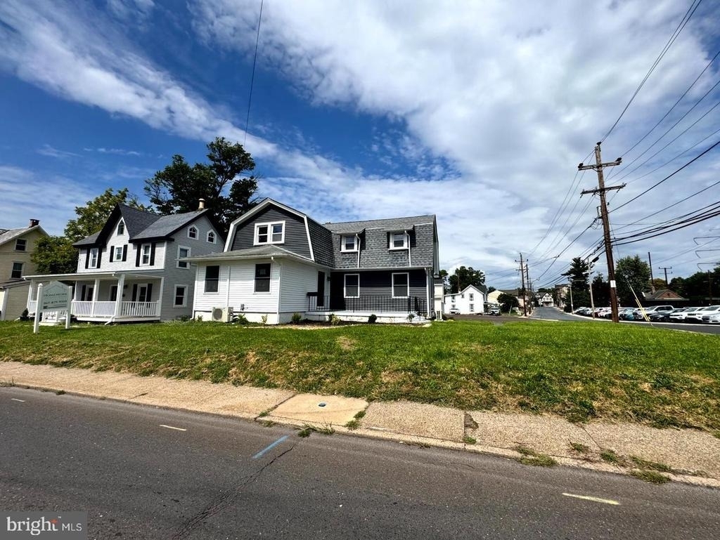 77 Byberry Road - Photo 7