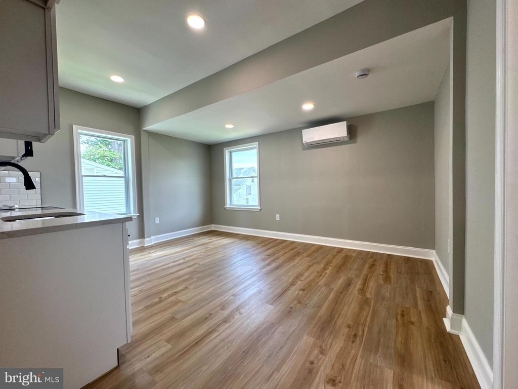 77 Byberry Road - Photo 19