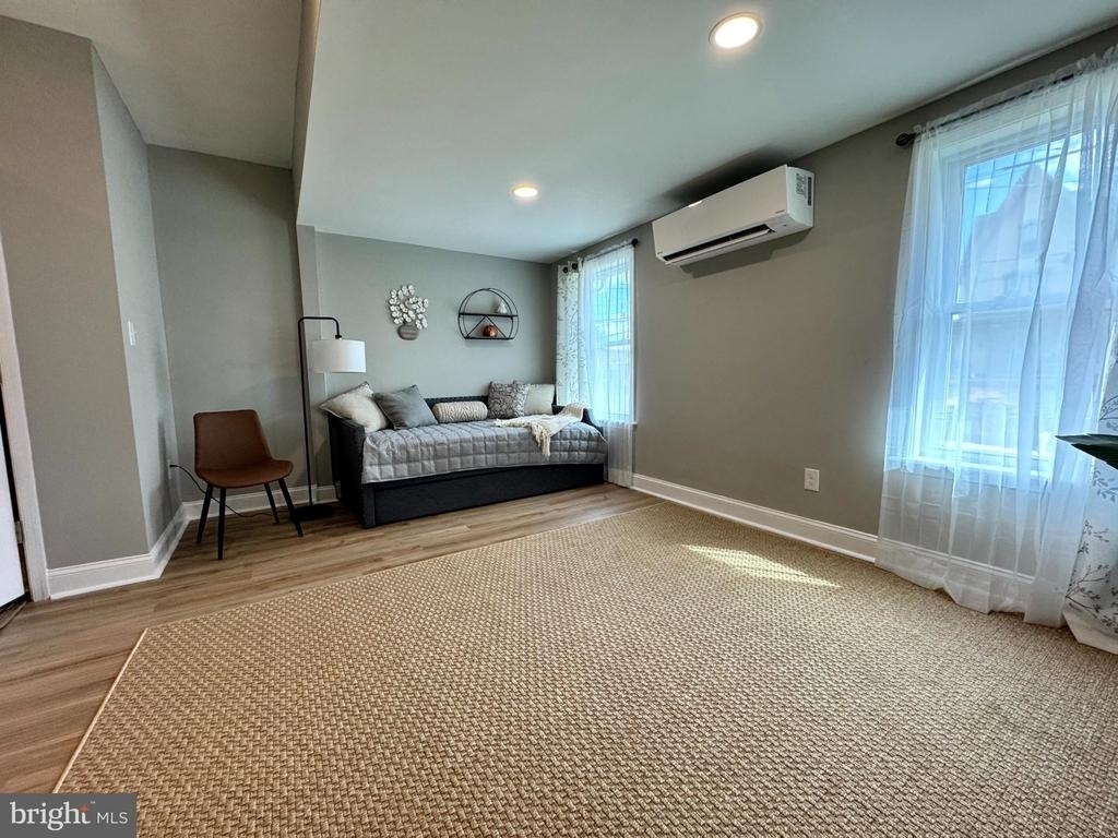 77 Byberry Road - Photo 38