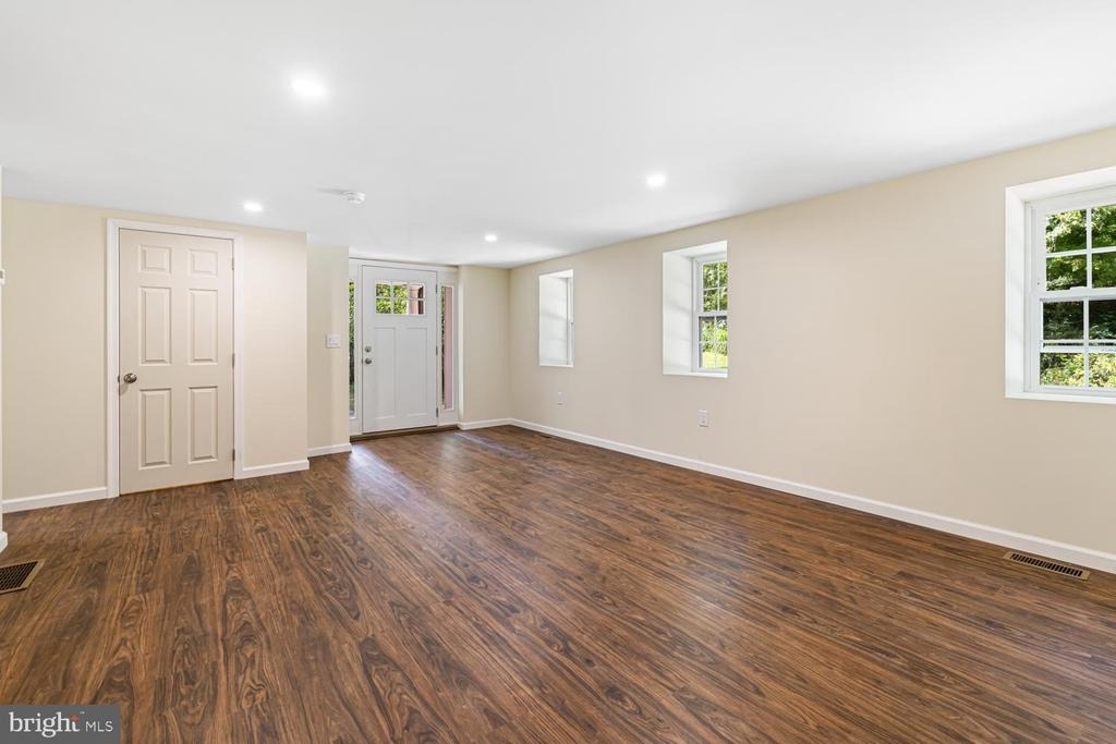 2315 Hickory - Photo 38