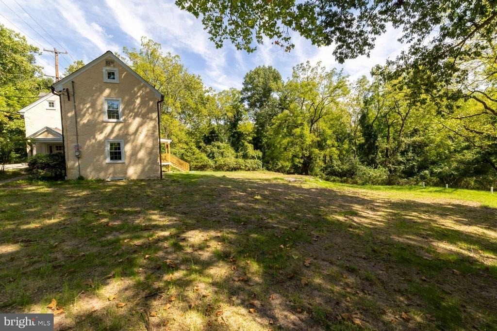 2315 Hickory - Photo 35