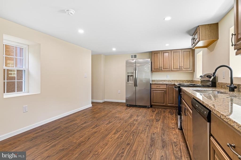 2315 Hickory - Photo 11