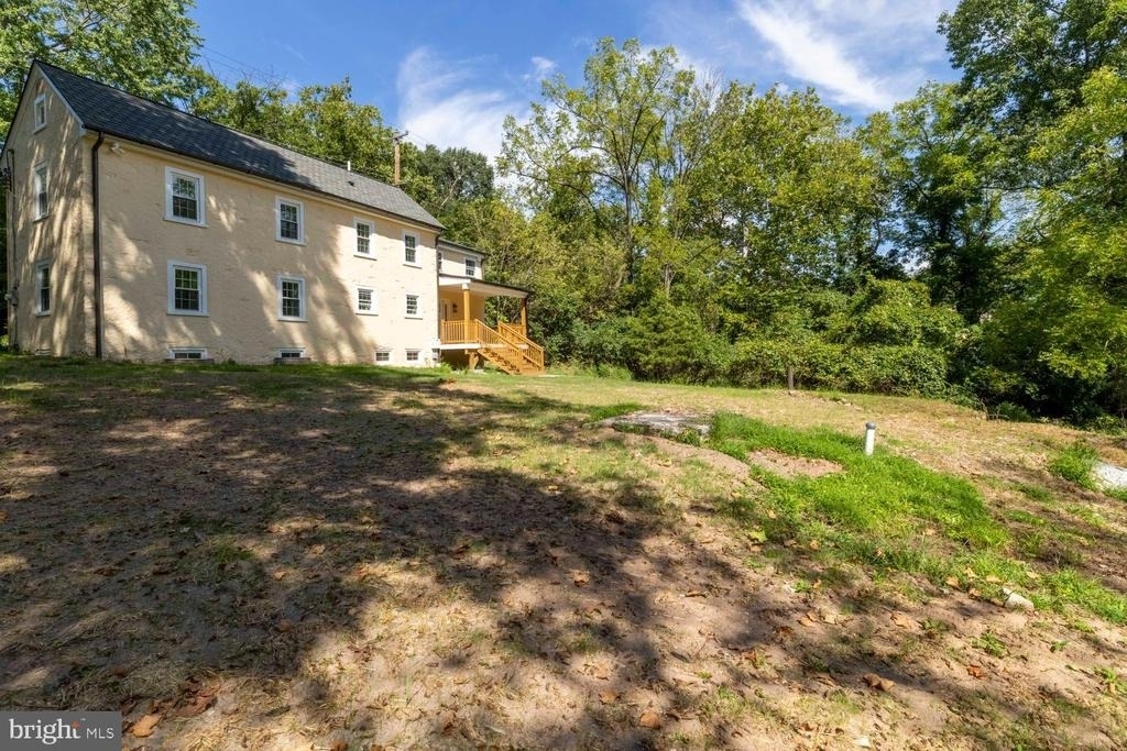 2315 Hickory - Photo 33