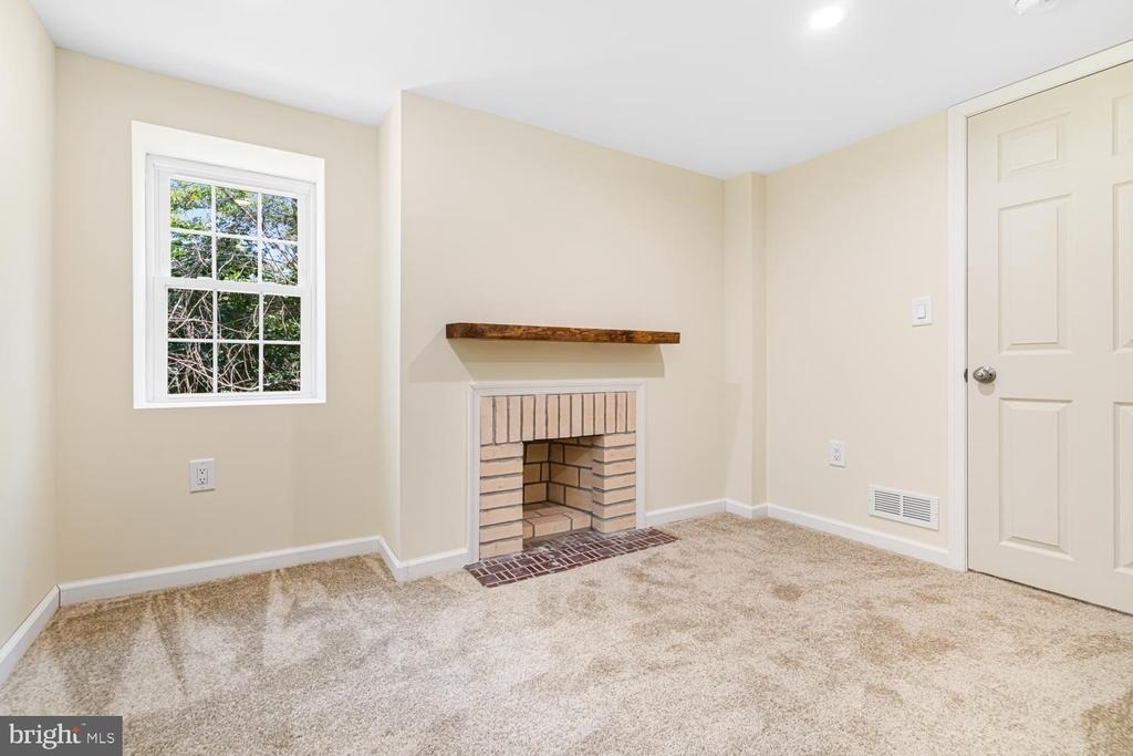 2315 Hickory - Photo 28