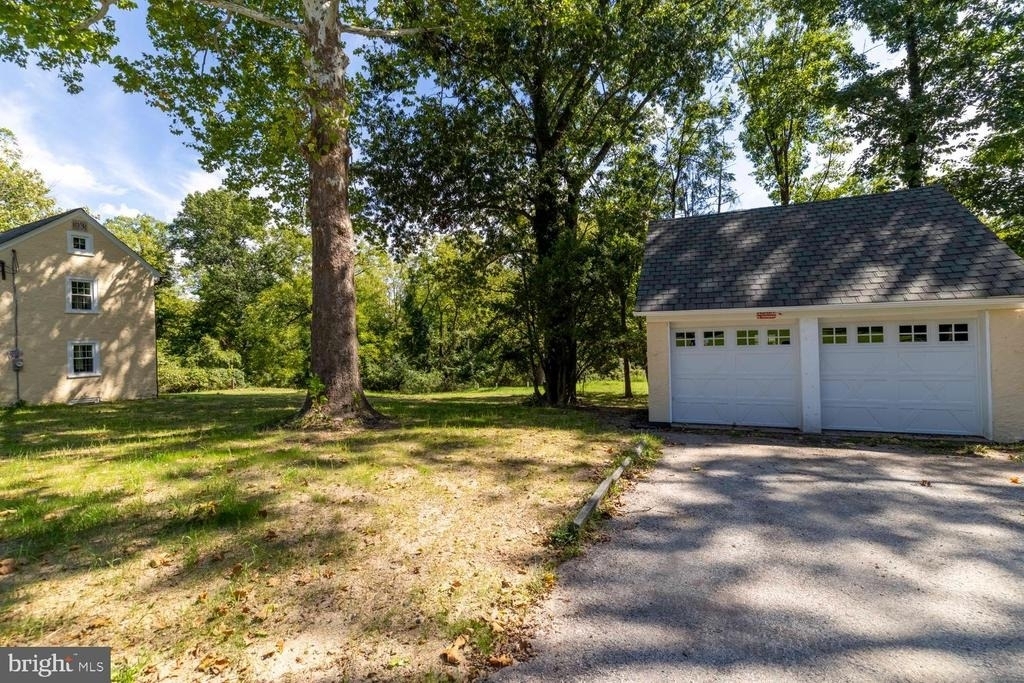 2315 Hickory - Photo 5