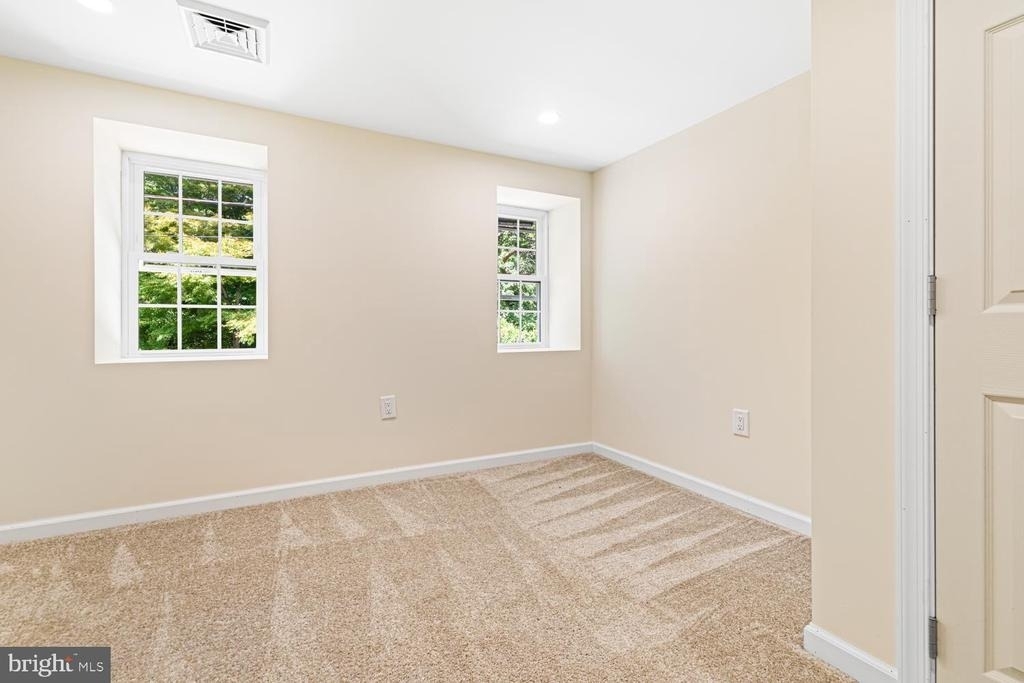 2315 Hickory - Photo 21