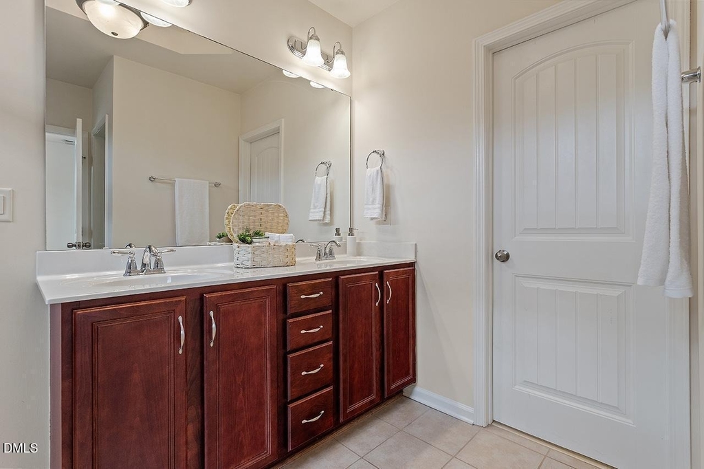 531 Whitworth Lane - Photo 10