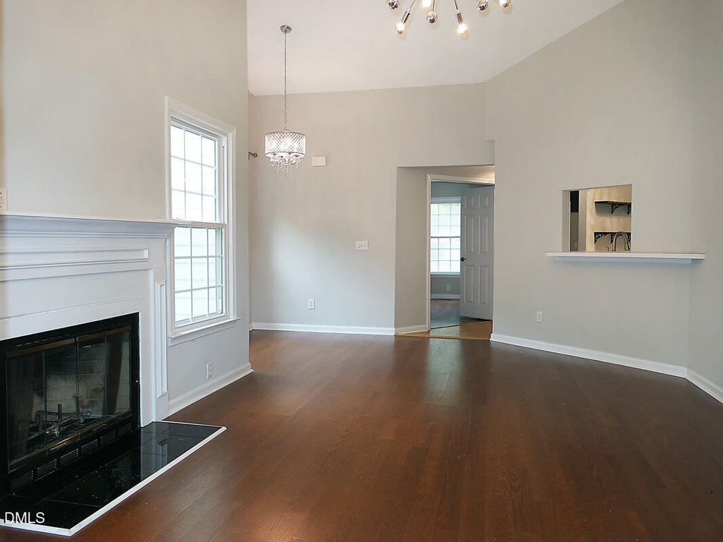 18 Preakness Drive - Photo 2