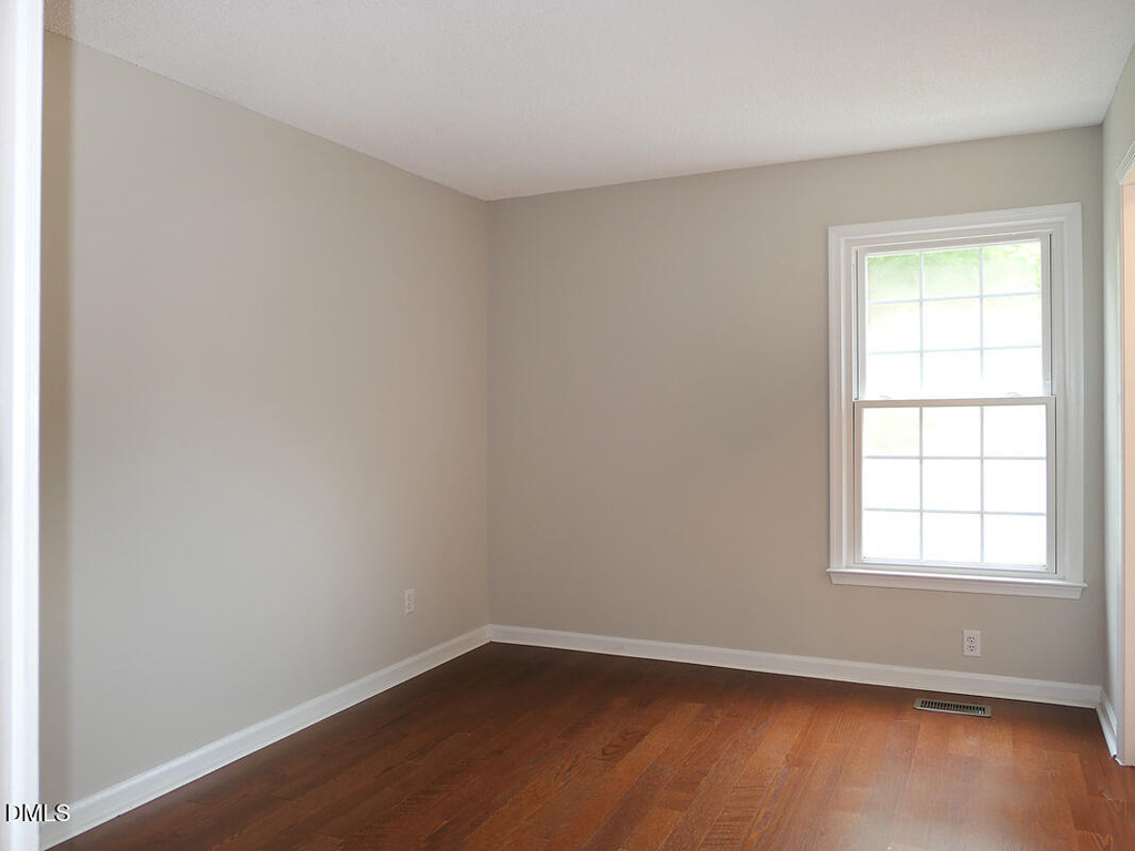 18 Preakness Drive - Photo 11