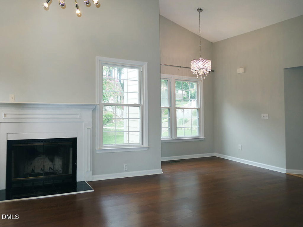 18 Preakness Drive - Photo 3