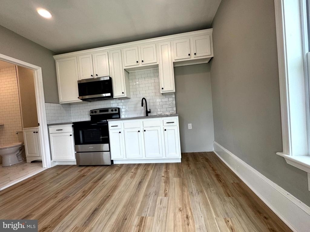 77 Byberry Road - Photo 19