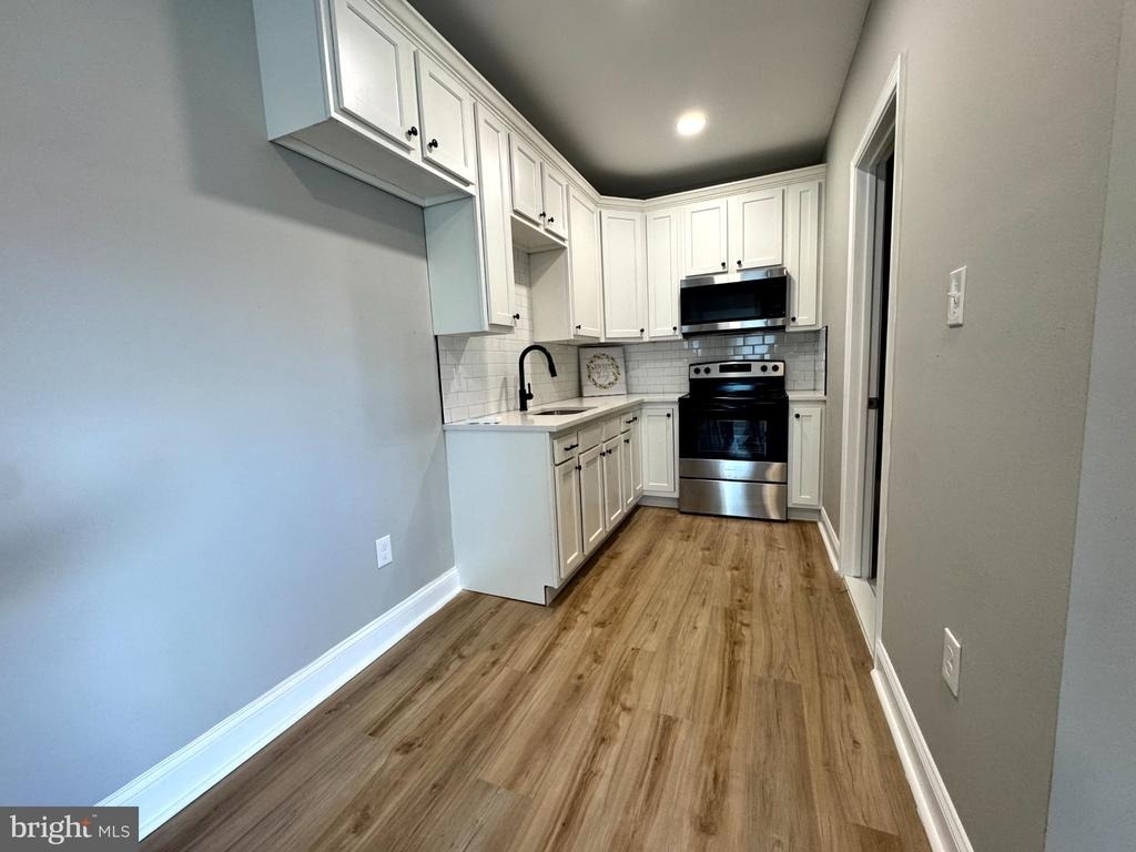 77 Byberry Road - Photo 33
