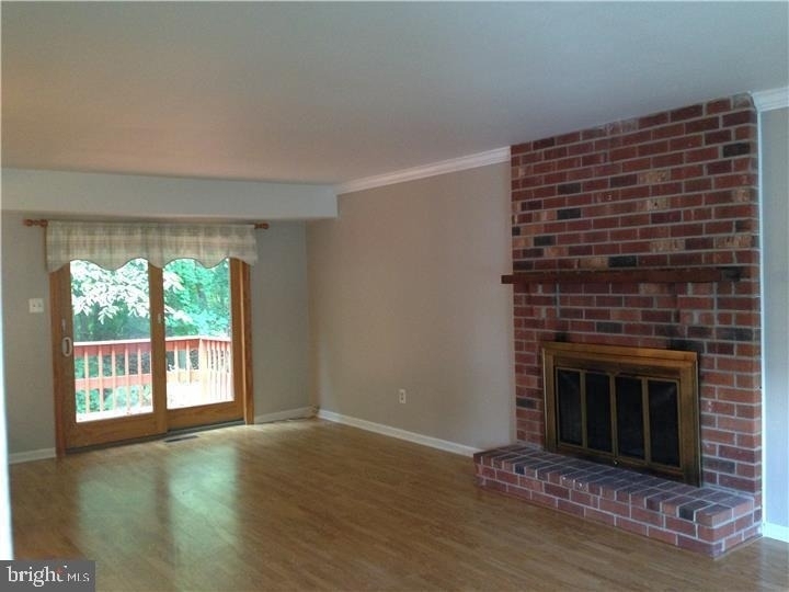 135 Eaton Drive - Photo 5