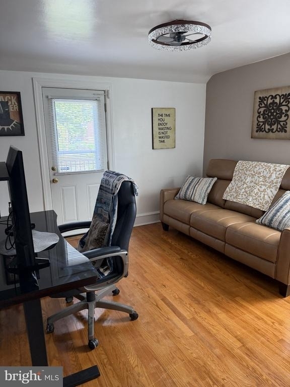635 Lukens Ave - Photo 15