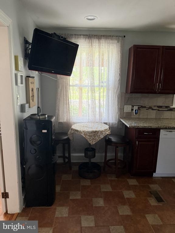 635 Lukens Ave - Photo 10
