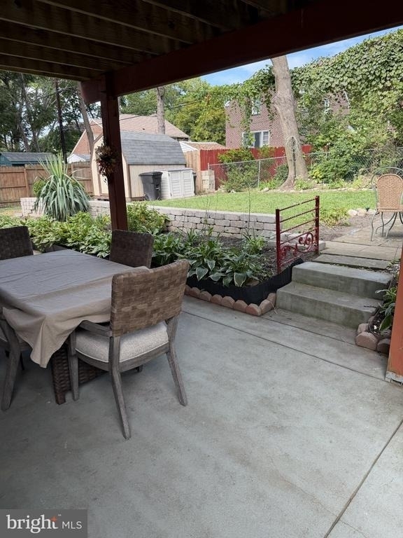 635 Lukens Ave - Photo 22