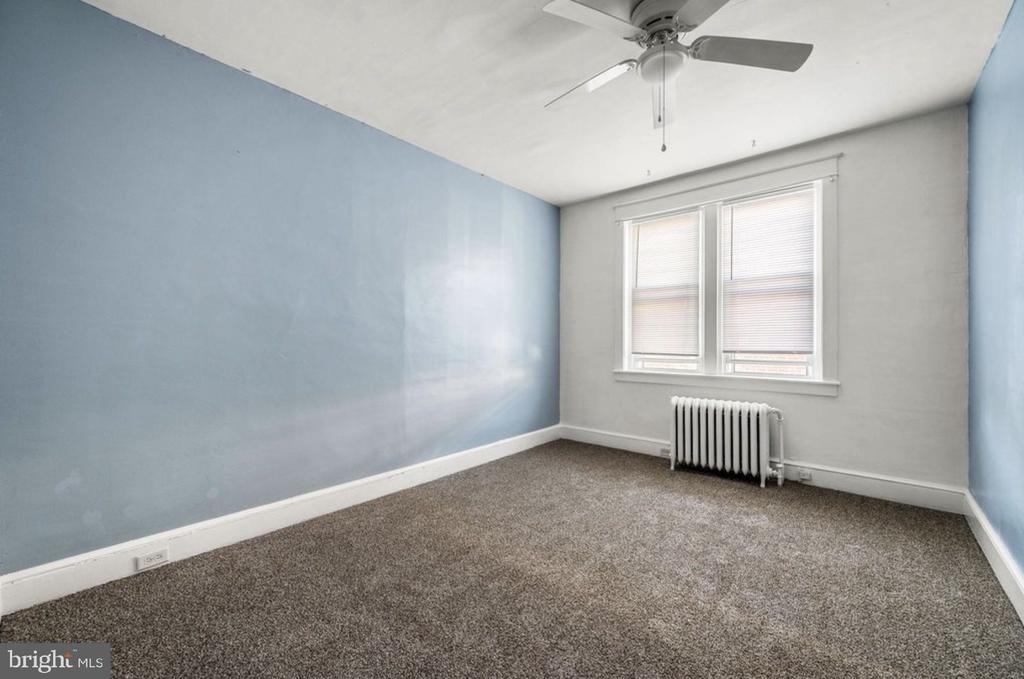 139 E Plumstead Avenue - Photo 7