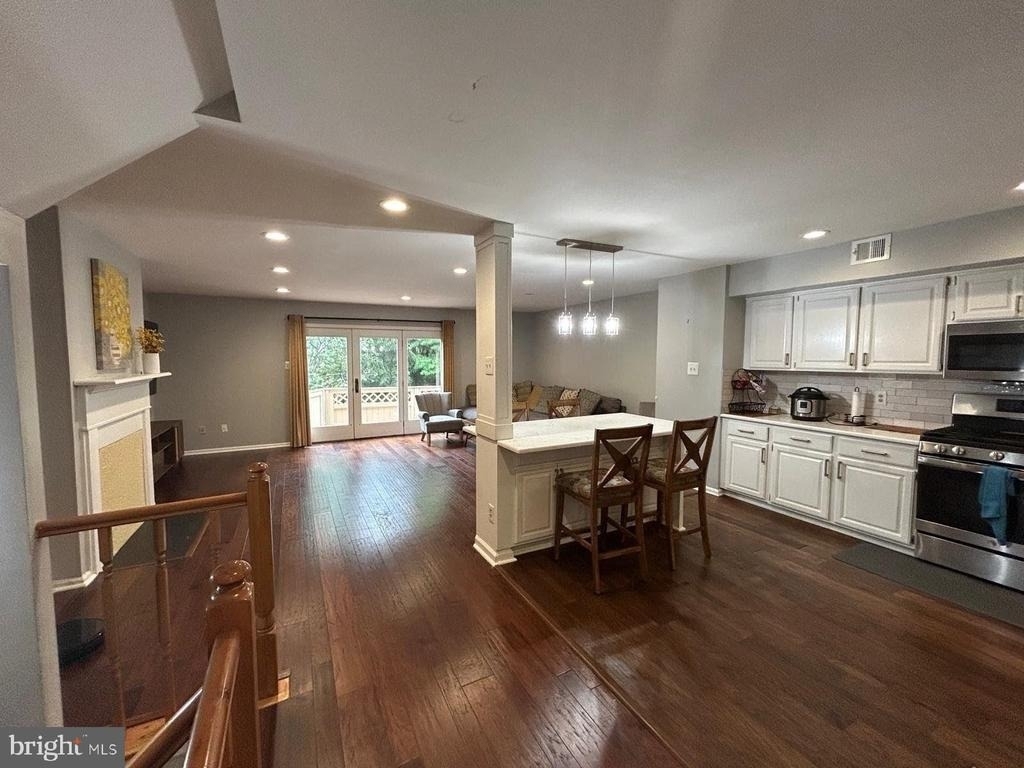 57 Main Street - Photo 2