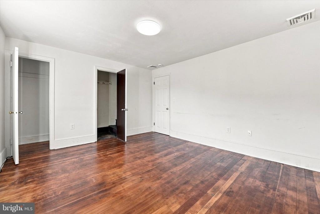 162 Rosemont Avenue - Photo 12