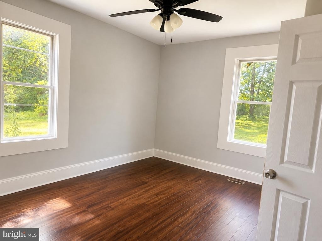 227 N Main Street - Photo 8