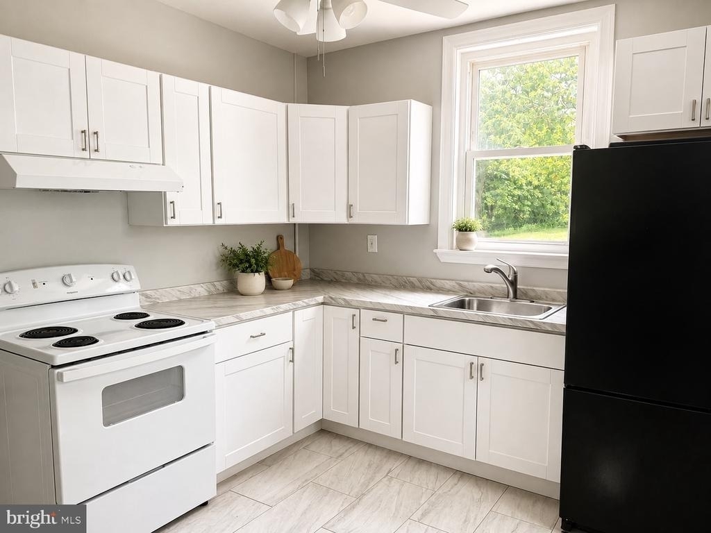 227 N Main Street - Photo 4
