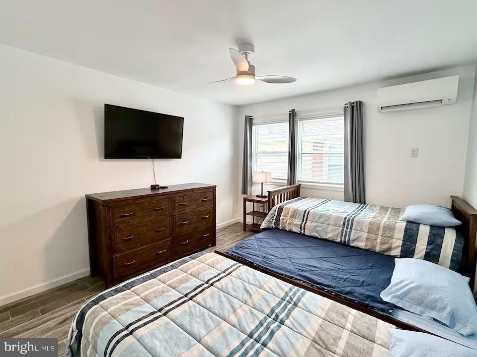 304 26th - Photo 15