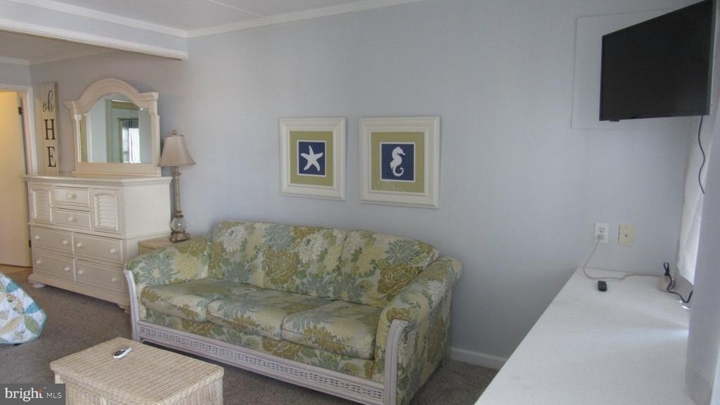 3010 Philadelphia Avenue - Photo 2